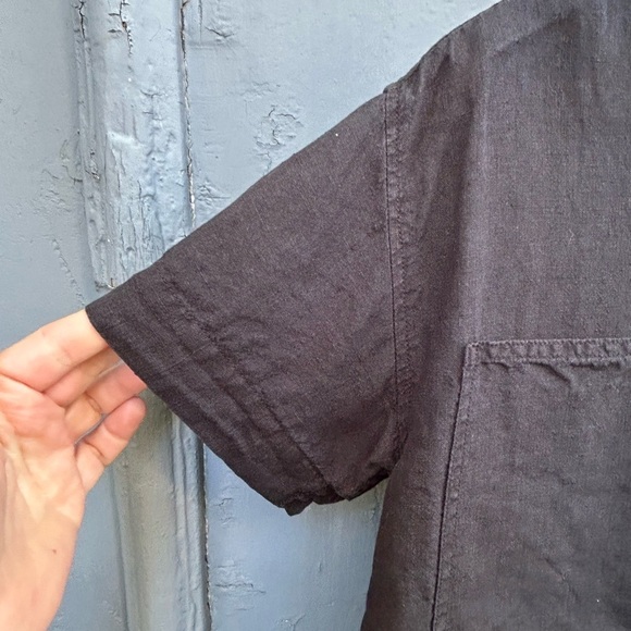 Power of my People black Wayward Fit Ss button up shirt, size xxs - Picture 11 of 14